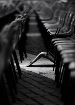 Picture of TO BE DIFFERENT