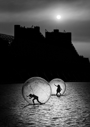 Picture of GAMES IN A BUBBLE