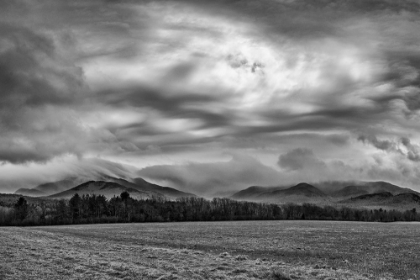 Picture of DISTANT SKIES