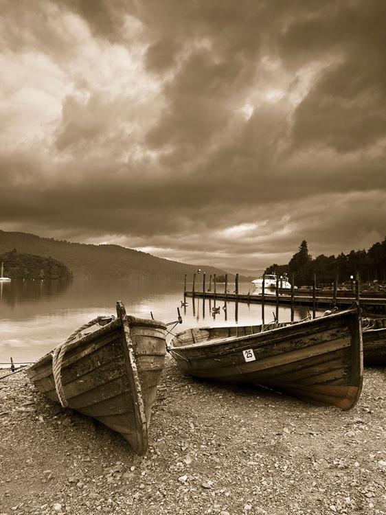 Picture of BOATS ON LAKE