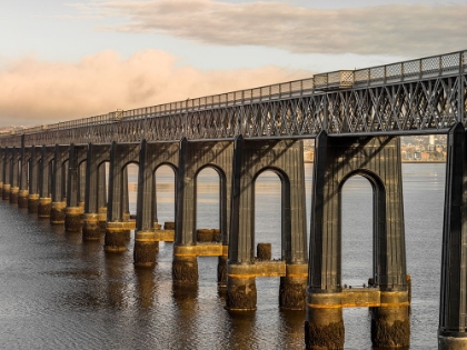 Picture of TAY RAIL BRIDGE, DUNDEE, SCOTLAND