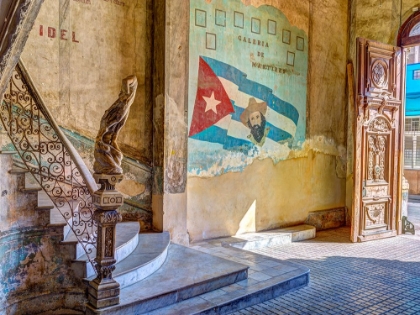 Picture of TRADITIONAL CUBA APARTMENT BUILDING, HAVANA, CUBA