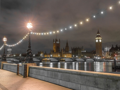 Picture of THAMES PROMENADE IN EVENING