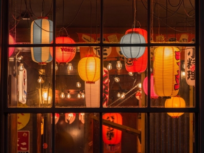 Picture of DIFFERENT TYPES OF CHINESE LANTERN IN A SHOP