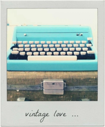 Picture of VINTAGE LOVE FRAME