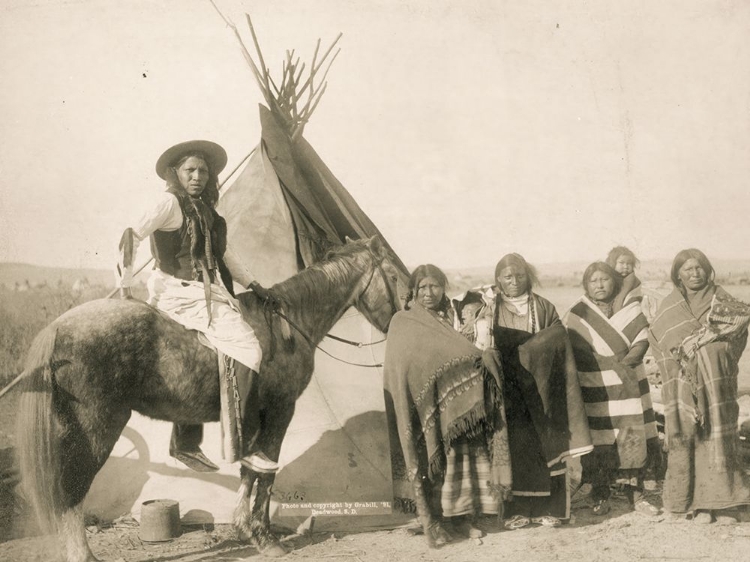 Picture of LAKOTA WOMEN AND INFANTS IN CRADLEBOARDS