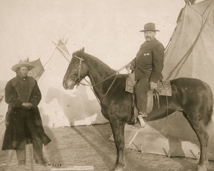 Picture of CHIEF ROCKY BEARS HOME