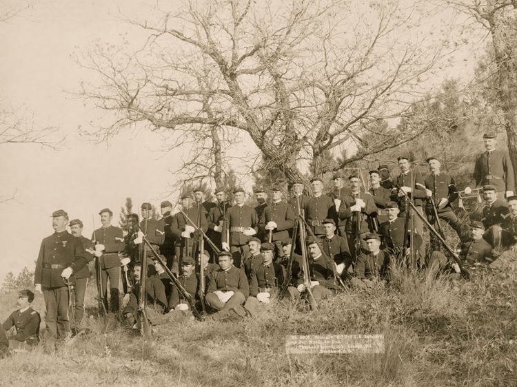 Picture of 4TH U.S. INFANTRY - FORT MEADE, SD.